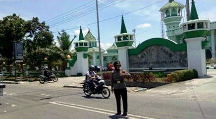 Salat Jumat di Sidrap Juga Dijaga Polwan