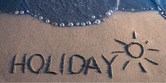 Liburan ke Pantai, 10 Barang Ini Wajib Kamu Bawa