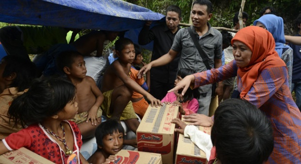 Saat Menteri Menangis Tersedu, Melihat Bocah Suku Anak Dalam