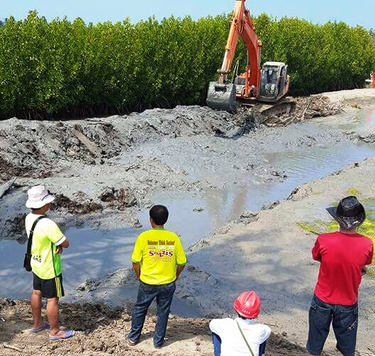 Inspiratif, Polisi Ini Bangun Masjid, Jalanan hingga Wakafkan Tanah untuk Pemakaman Umum