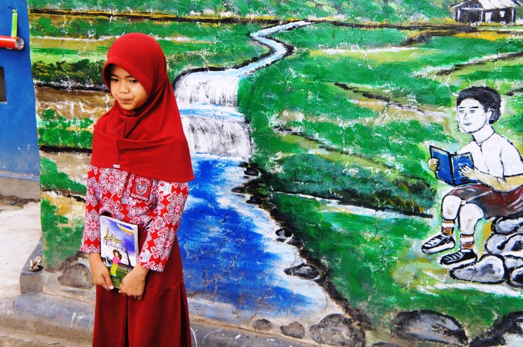 Hebat! Siswi SD asal Sidrap Ini Mampu Baca 50 Buku dalam Sebulan