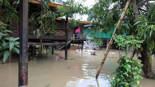 Banjir di Tiroang, PDAM Kirim Armada Distribusi Air Bersih