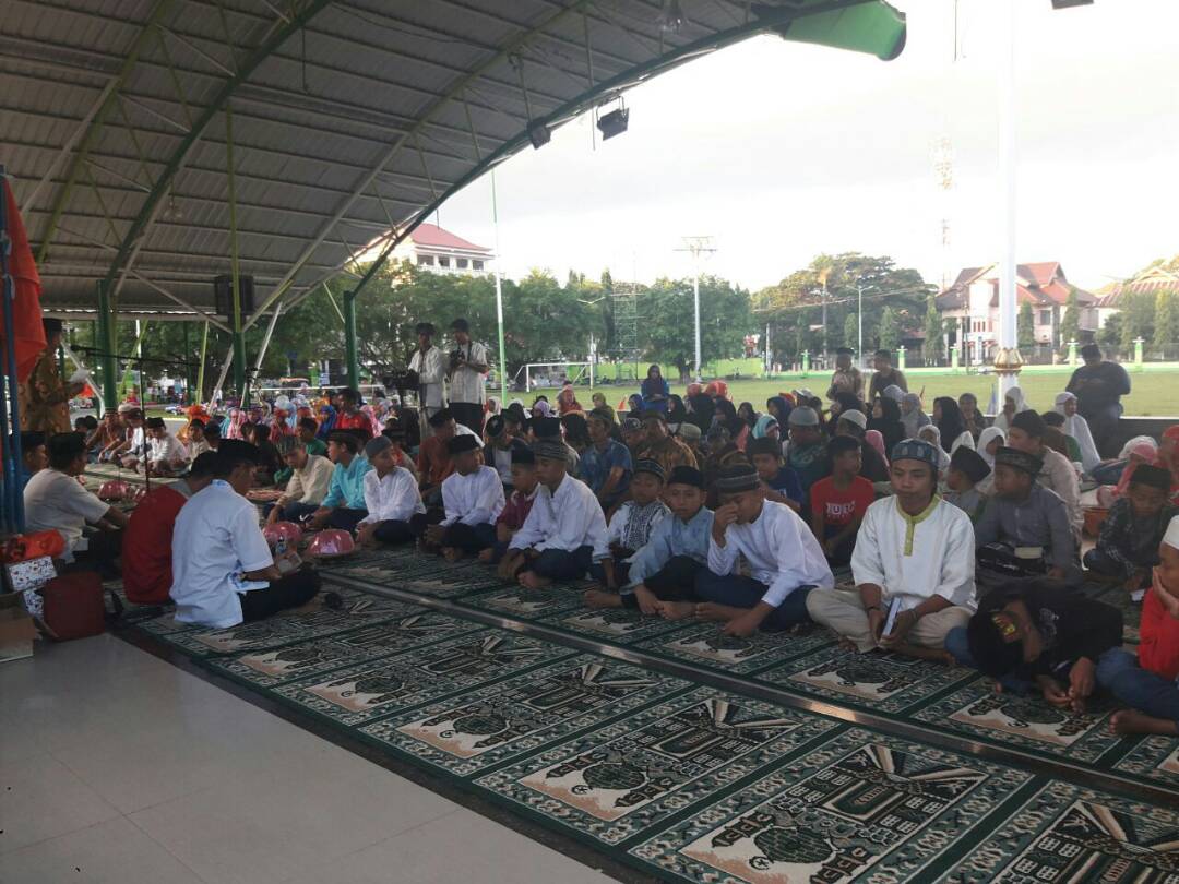 KNPI dan Lazismu Parepare Buka Puasa Bersama Yatim dan Dhuafa