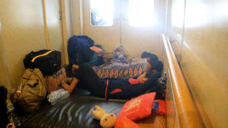 Arus Balik Membludak, Penumpang Prince Soya Terpaksa Tidur di Lorong