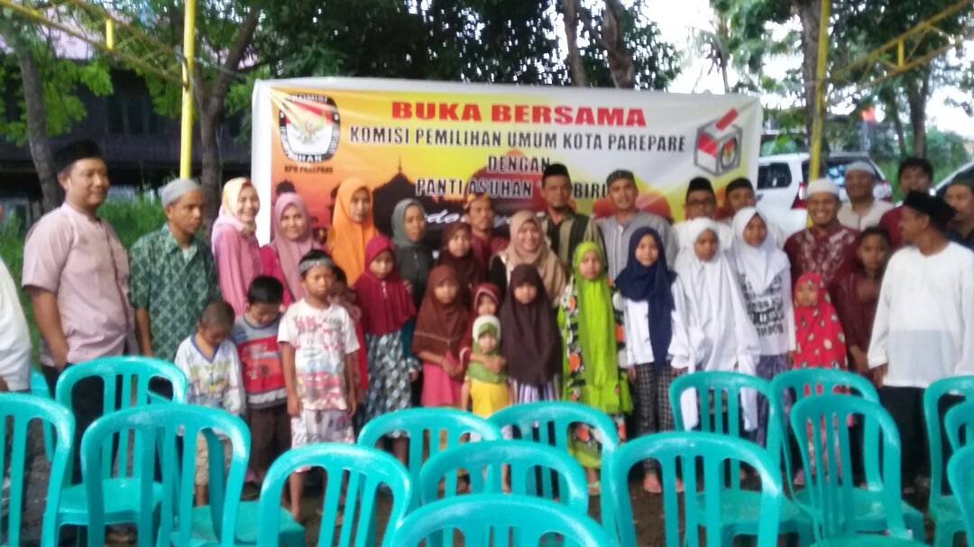 KPU Parepare Buka Puasa Bersama Anak Yatim