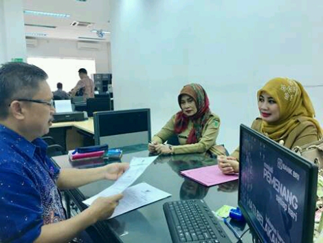 Gaji Tertahan, Adik Mantan Bupati Pinrang Desak Penjelasan