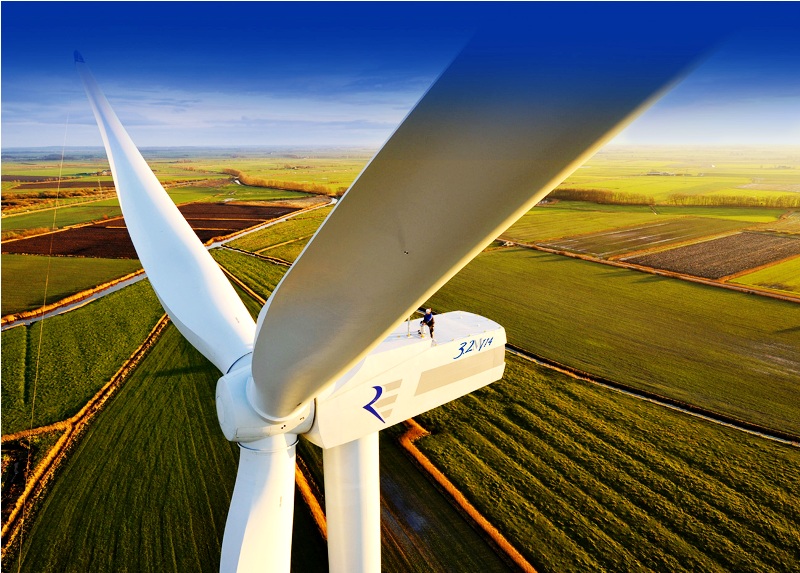 Dua Menteri Cek PLTB Sidrap Sebelum Jokowi Datang