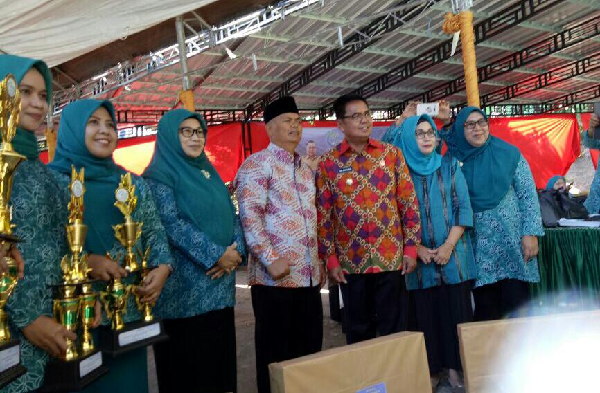 MB-AMR Kembali Mesra. Sinyal Rujuk?