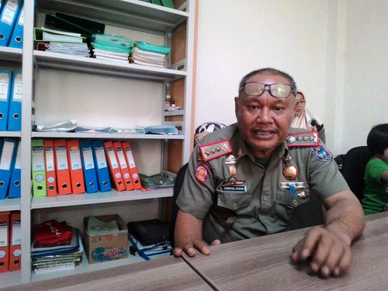Satpol PP Enrekang Keliling Kecamatan Sosialisasi Perda Rokok
