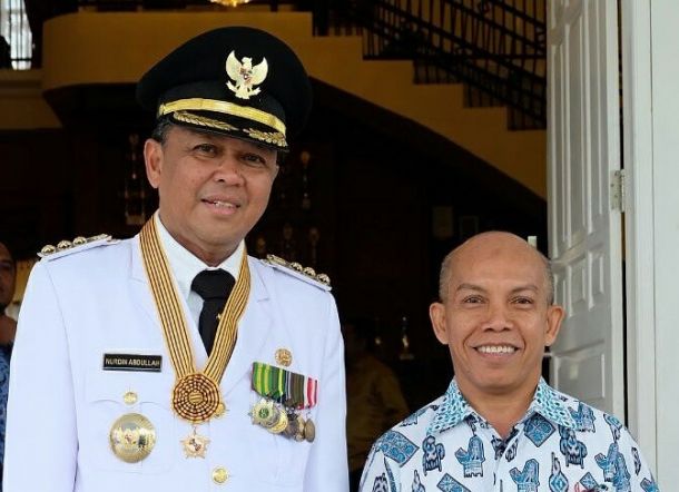 Opini: Mengapa Pak Prof Diperebutkan Tujuh Tokoh Calon Wagub? Opini: Mengapa Pak Prof Diperebutkan Tujuh Tokoh Calon Wagub?