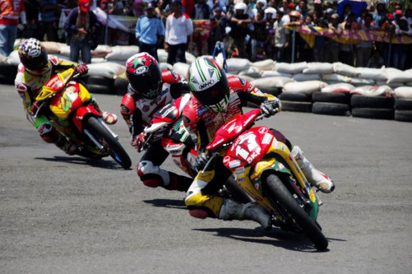 Penonton Tewas di Kejurda Balap, Begini Respon IMI Sulsel Penonton Tewas di Kejurda Balap, Begini Respon IMI Sulsel