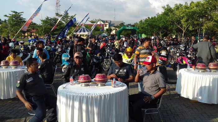 Suardi Saleh Touring Keliling Barru Bareng Komunitas Motor