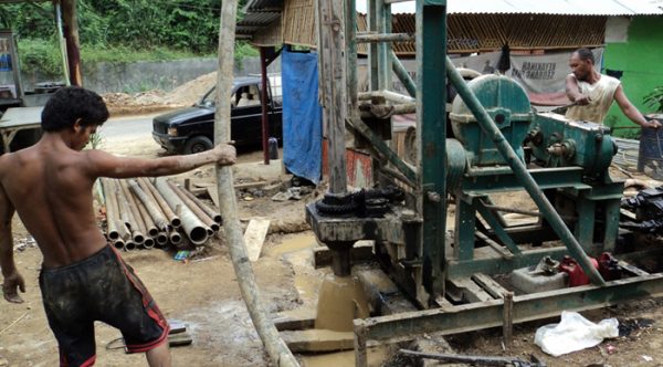 Sumber Air Warga Bacukiki Kering, Akibat Pengeboran Sumur Dalam?