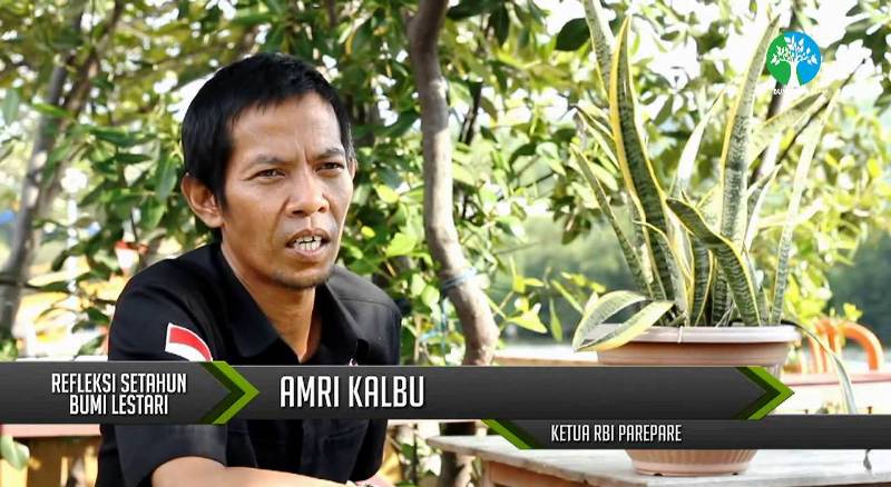 Ket:Ketua Rumah Balada Indonesia (RBI) Parepare Amri Kalbu. (foto: Youtube Bumi Lestari)