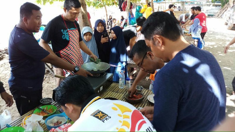 Peringati Hari Ibu, Begini Uniknya Lomba Masak ala PKS Parepare