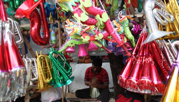 Penjualan Terompet Sepi, Ini Penyebabnya