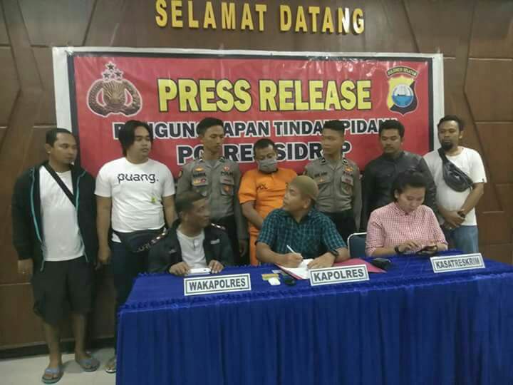 Kapolres Palsu Terciduk Kapolres Palsu Terciduk