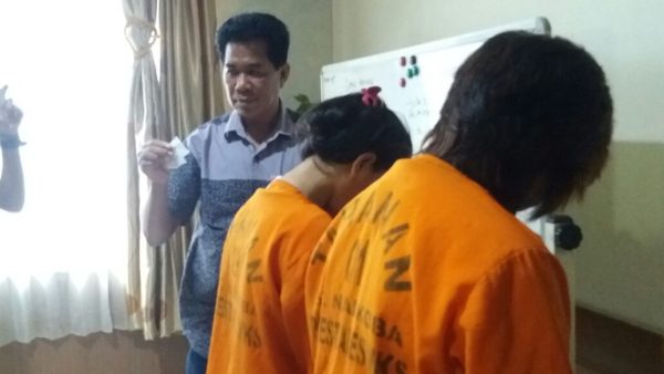 Dua Karyawati Kafe Nyambi Jadi Pengedar Sabu