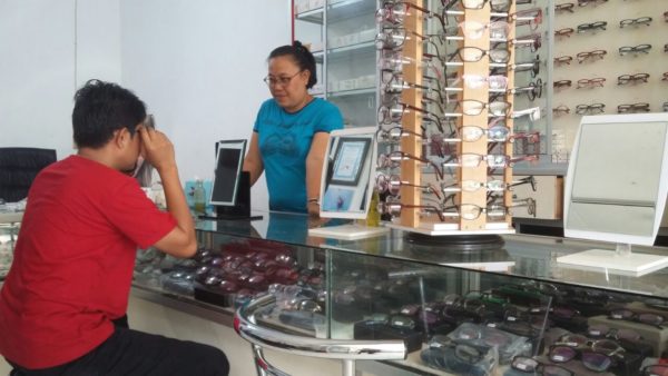 Sambut HUT Kota Parepare Optik Sumber Rejeki Beri Diskon 20 Persen