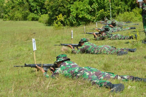 Tingkatkan Kemampuan Personel, Kodim Sidrap Gelar Latihan Menembak
