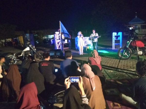 Ruang Baca Kata Kerja Mencerahkan Campus Literacy Campaign