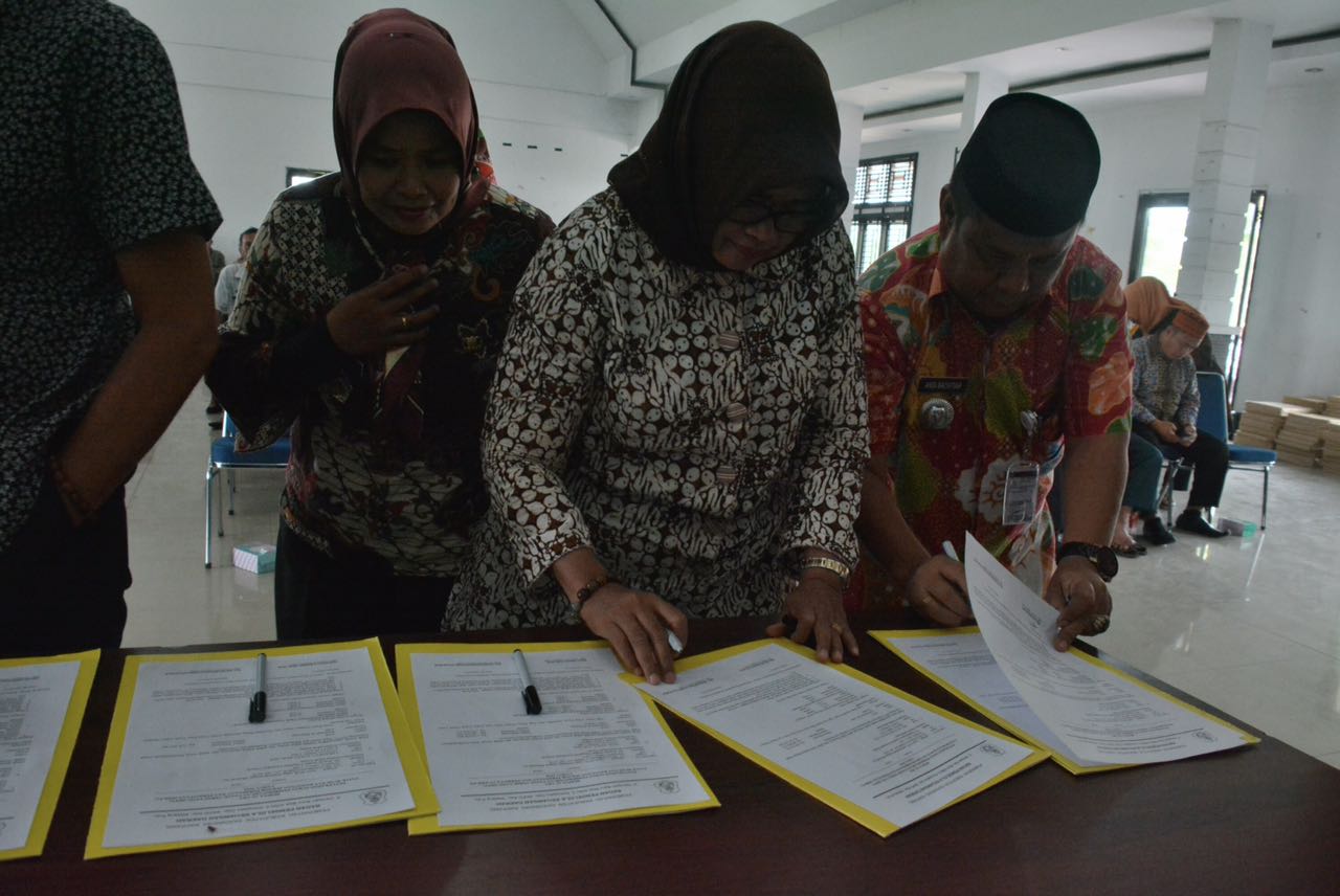 Realisasi Pajak Capai 98,28 Persen, Kecamatan Dua Pitue Tercepat Realisasi Pajak Capai 98,28 Persen, Kecamatan Dua Pitue Tercepat