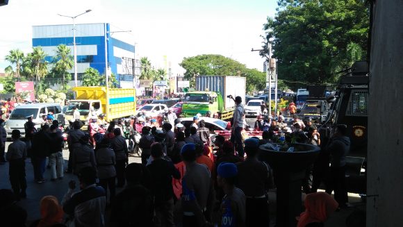 Appi-Cicu Lawan Kotak Kosong, Ratusan Massa Diami Bergerak ke PTTUN Makassar, Ini yang Akan Dilakukan