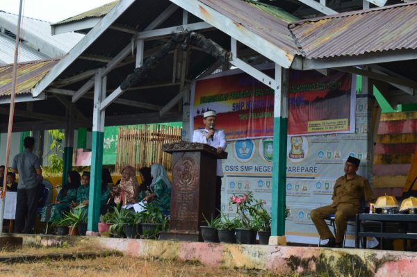 Seperti Ini Perpisahan SMPN 6 Parepare Setiap Tahun Seperti Ini Perpisahan SMPN 6 Parepare Setiap Tahun