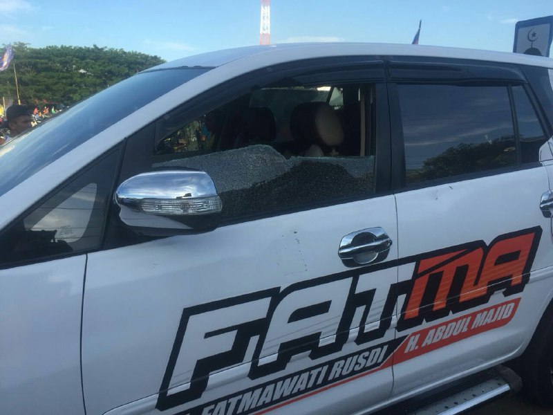 Mobil FATMA Dilempari, Fatmawati Rusdi : Sabar dan Jangan Terprovokasi