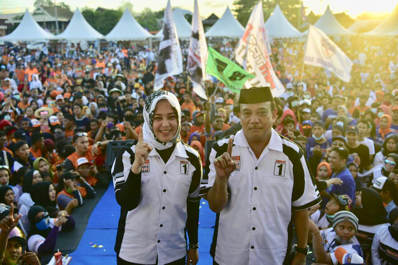 Puluhan Ribu Massa FATMA Padati Lapangan Wattang Pulu