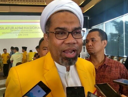 Mochtar Ngabalin Bakal Mundur dari Golkar, Ini Penyebabnya
