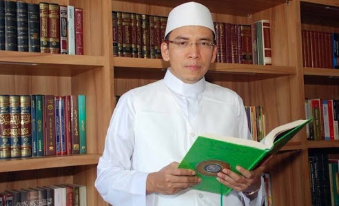 Besok, TGB Zainul Majdi Dijadwalkan Orasi Ilmiah di Wisuda Santri DDI Mangkoso
