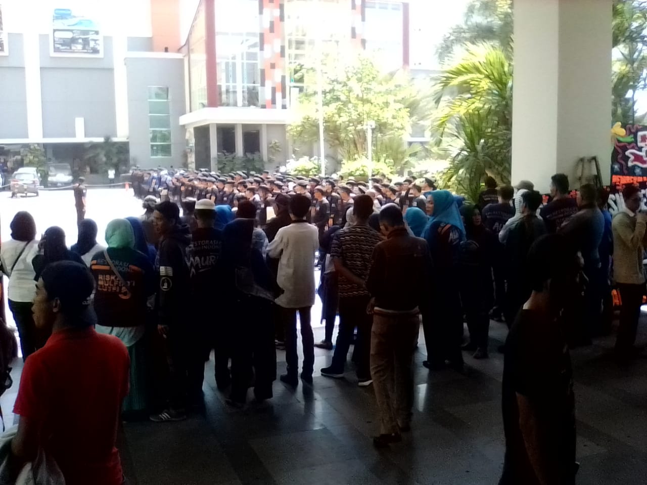 Surya Paloh Bakar Semangat Kader NasDem di Makassar