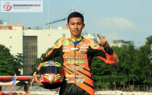 Lukky Kadi, Sumbang Emas Pertama Buat Sidrap di Cabor Balap Motor 