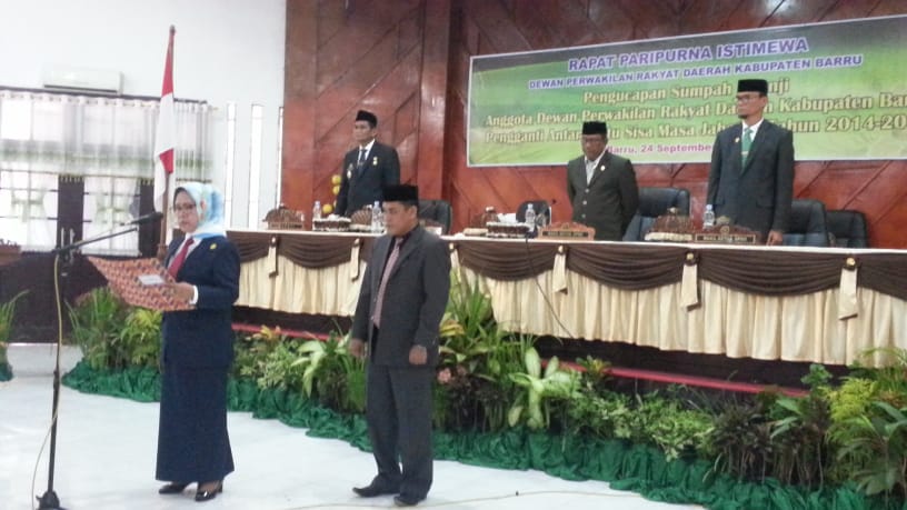 Sukma Muchtar Dilantik PAW Anggota DPRD Barru, Ini Pesan Wakil Ketua DPRD 