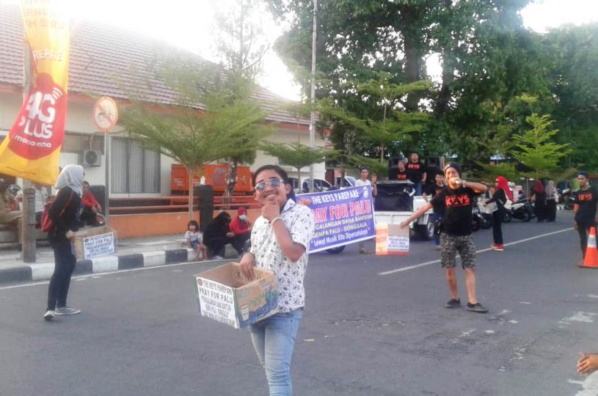 Hibur Masyarakat, The Keys Parepare Galang Dana untuk Sulteng