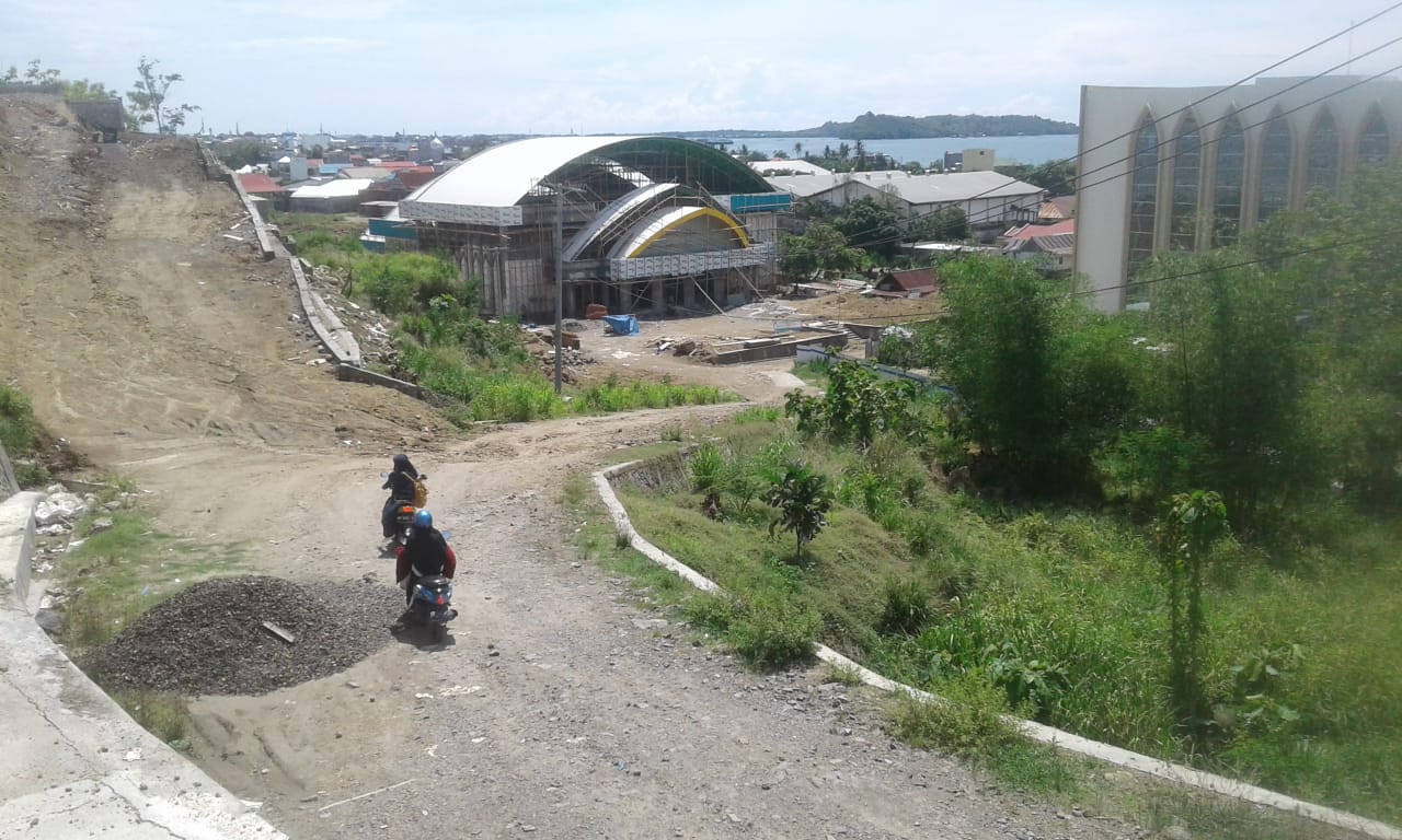 Ketua DPRD Janji Perbaiki Jalan Menuju Perpustakaan IAIN Parepare