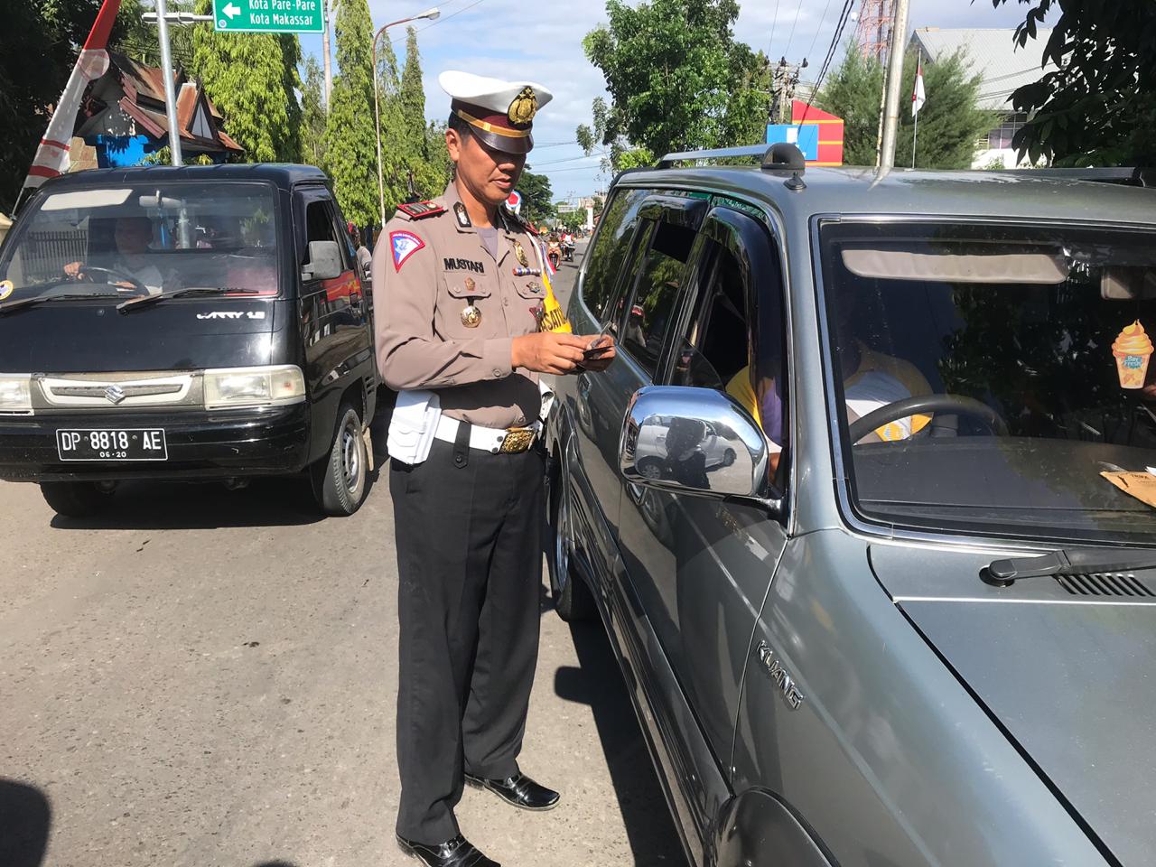 Pelanggar Lalulintas Ditilang Capai 800 Kendaraan di Sidrap Pelanggar Lalulintas Ditilang Capai 800 Kendaraan di Sidrap