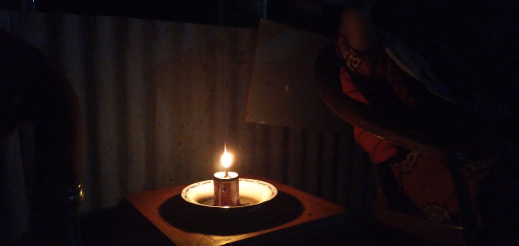 Warga Parepare dan Sidrap Keluhkan Pemadaman Listrik Tanpa Pemberitahuan PLN Warga Parepare dan Sidrap Keluhkan Pemadaman Listrik Tanpa Pemberitahuan PLN