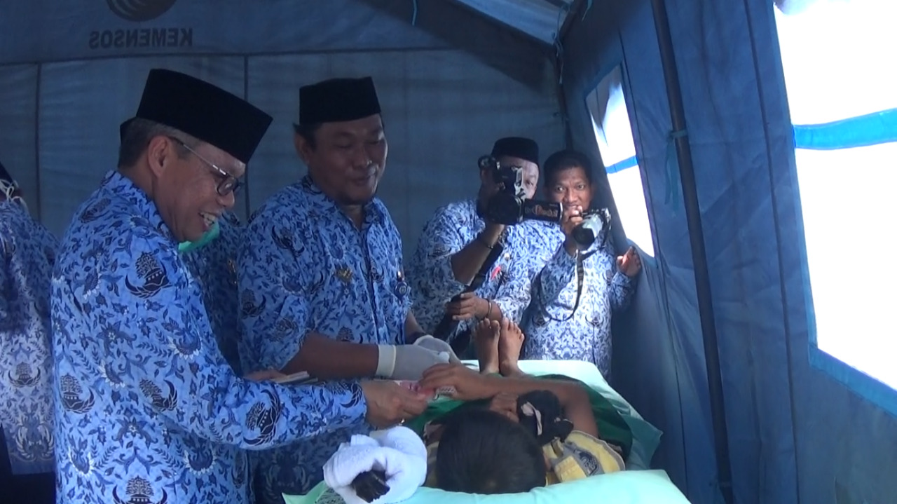 50 Orang Anak Ikuti Sunatan Massal di HUT Korpri Ke 47