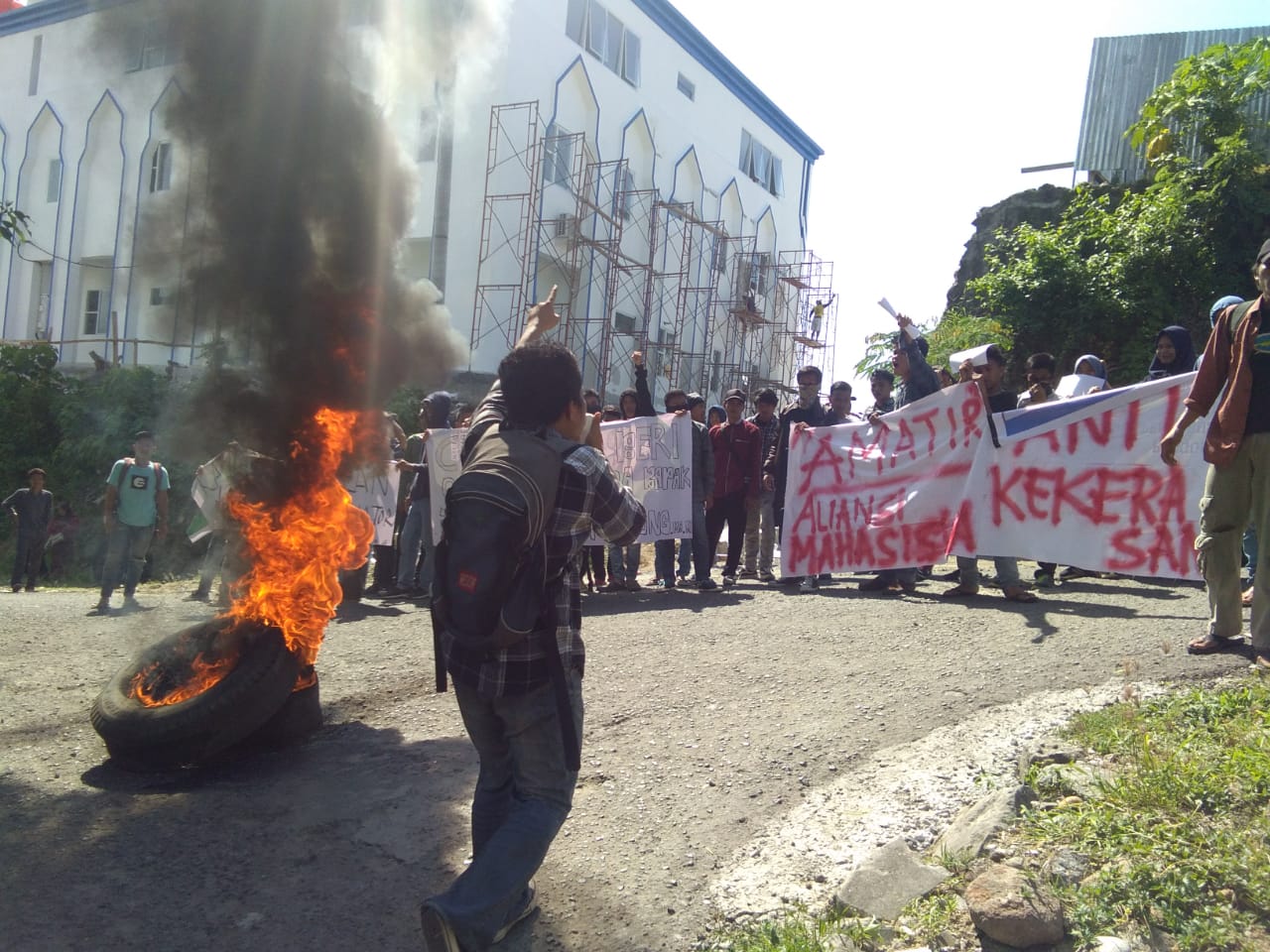 Sikapi Tindak Kekerasan di Kampus, Mahasiswa IAIN Parepare Aksi Amatir