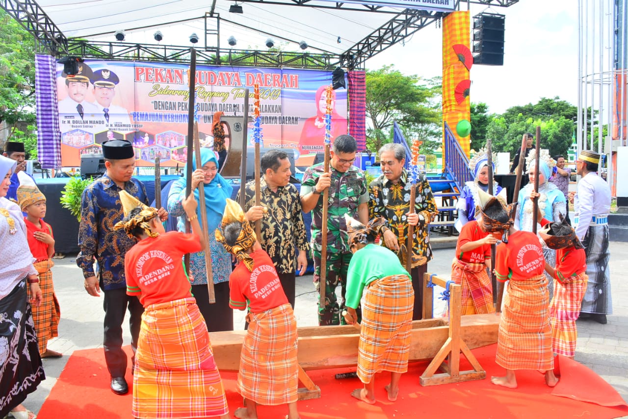 Sambut Hari Jadi Sidrap ke-675, Dollah Mando Buka Pekan Budaya
