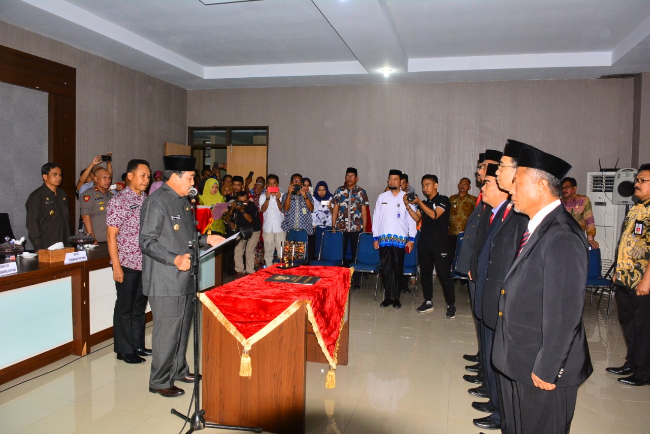 Foto: Pejabat Eselon II yang dilantik oleh Bupati Sidrap, Dollah Mando