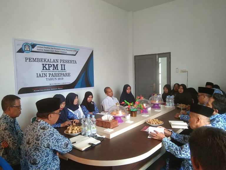 Ini Pesan Rektor IAIN Parepare Pada Pembekalan Kuliah KPM