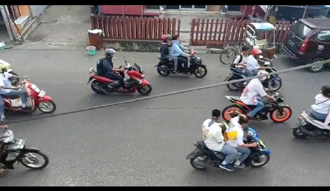 Konvoi Siswa SMA di Parepare Usai Ikuti UN, Resahkan Warga