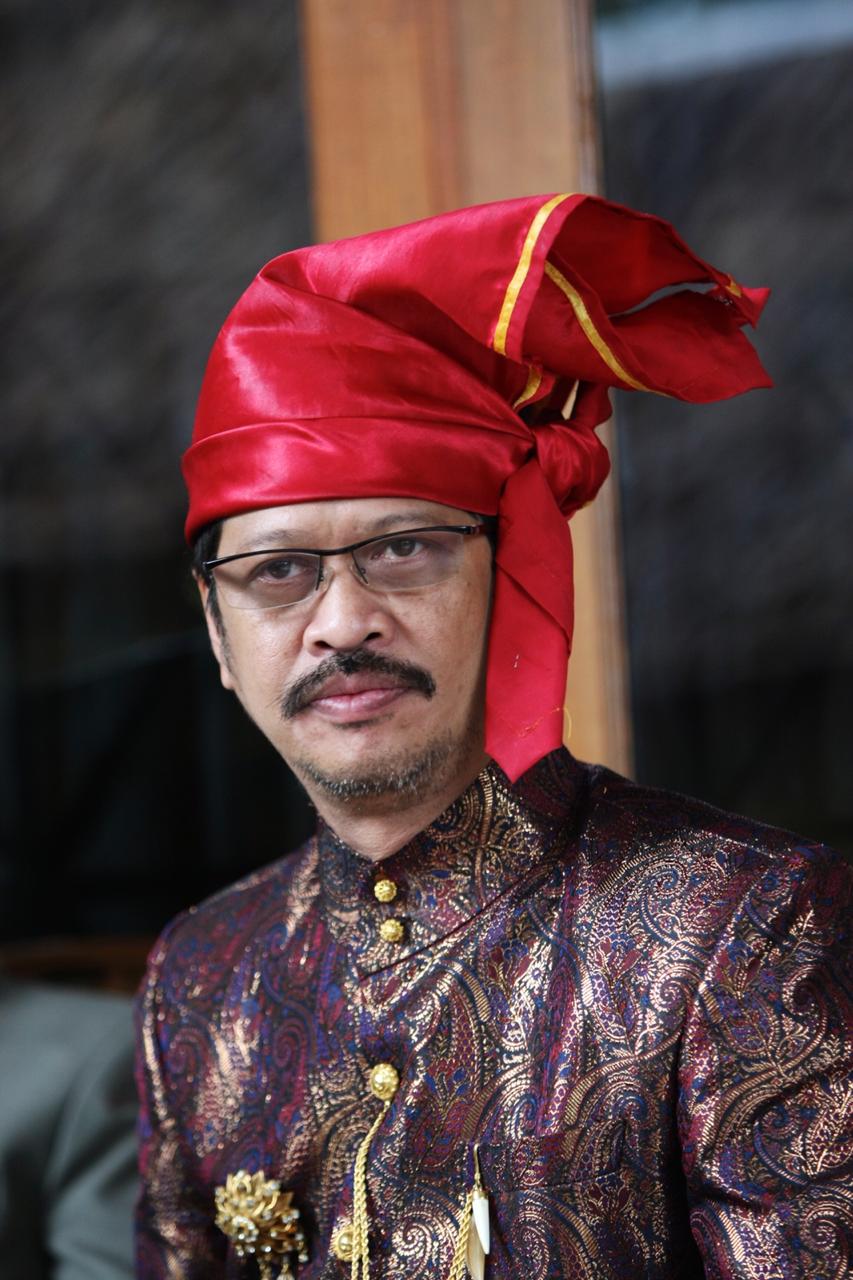 IYL Sosok Pemimpin Dunia Akhirat