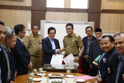Kerjasama Bidang Pendidikan, Pemkab Barru Teken MoU dengan Universitas Bosowa