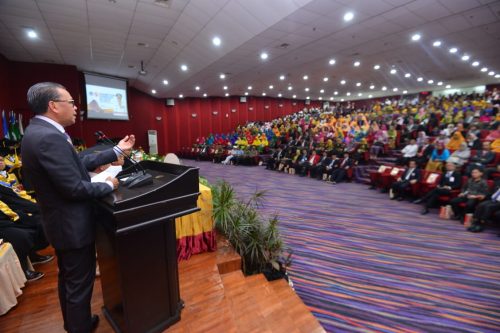 Nurdin Abdullah Minta UNM Benahi Kualitas SMA Nurdin Abdullah Minta UNM Benahi Kualitas SMA