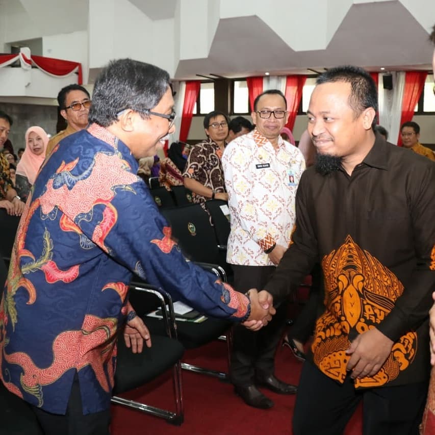 Sekda Barru Hadiri Rapat Pengendalian dan Evaluasi Pembangunan di Makassar