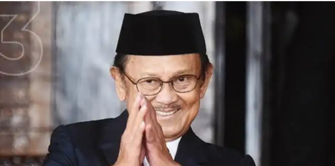 Kabar Meninggalnya Habibie Hoax,  Habibie Center Sebut Masih dalam Perawatan Intensif
